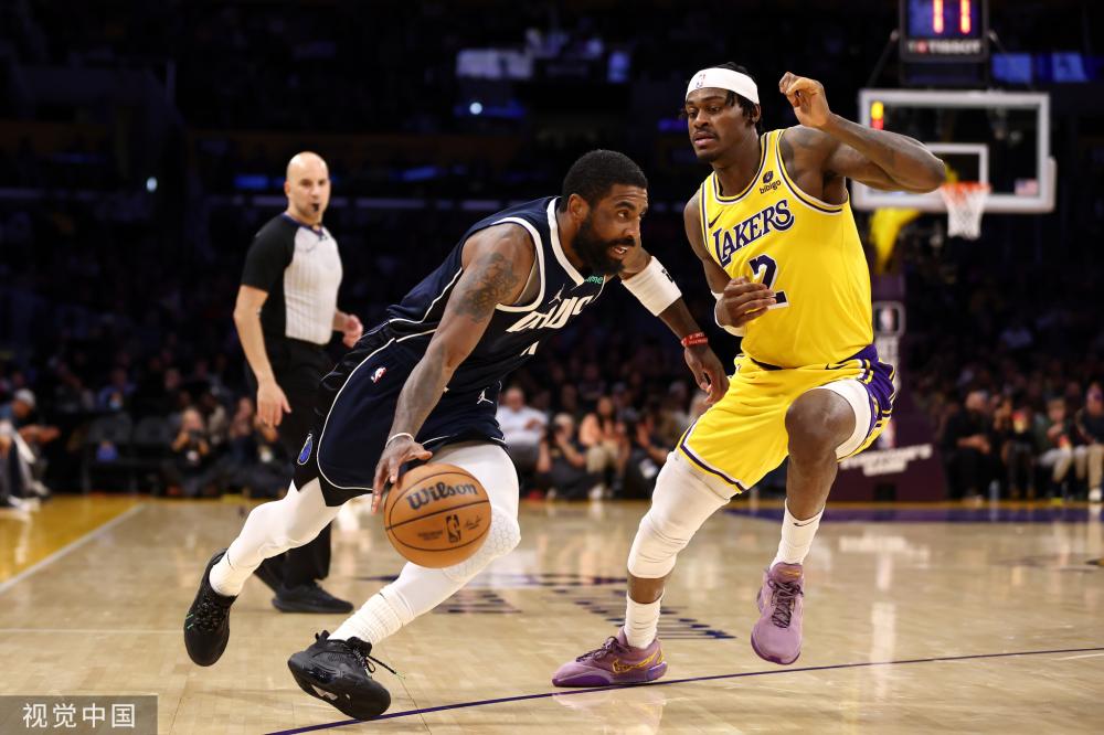 的助攻和进 的助攻和进